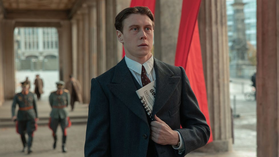 george mackay en munich en visperas de una guerra peliculas netflix ver ahora recientes 2022