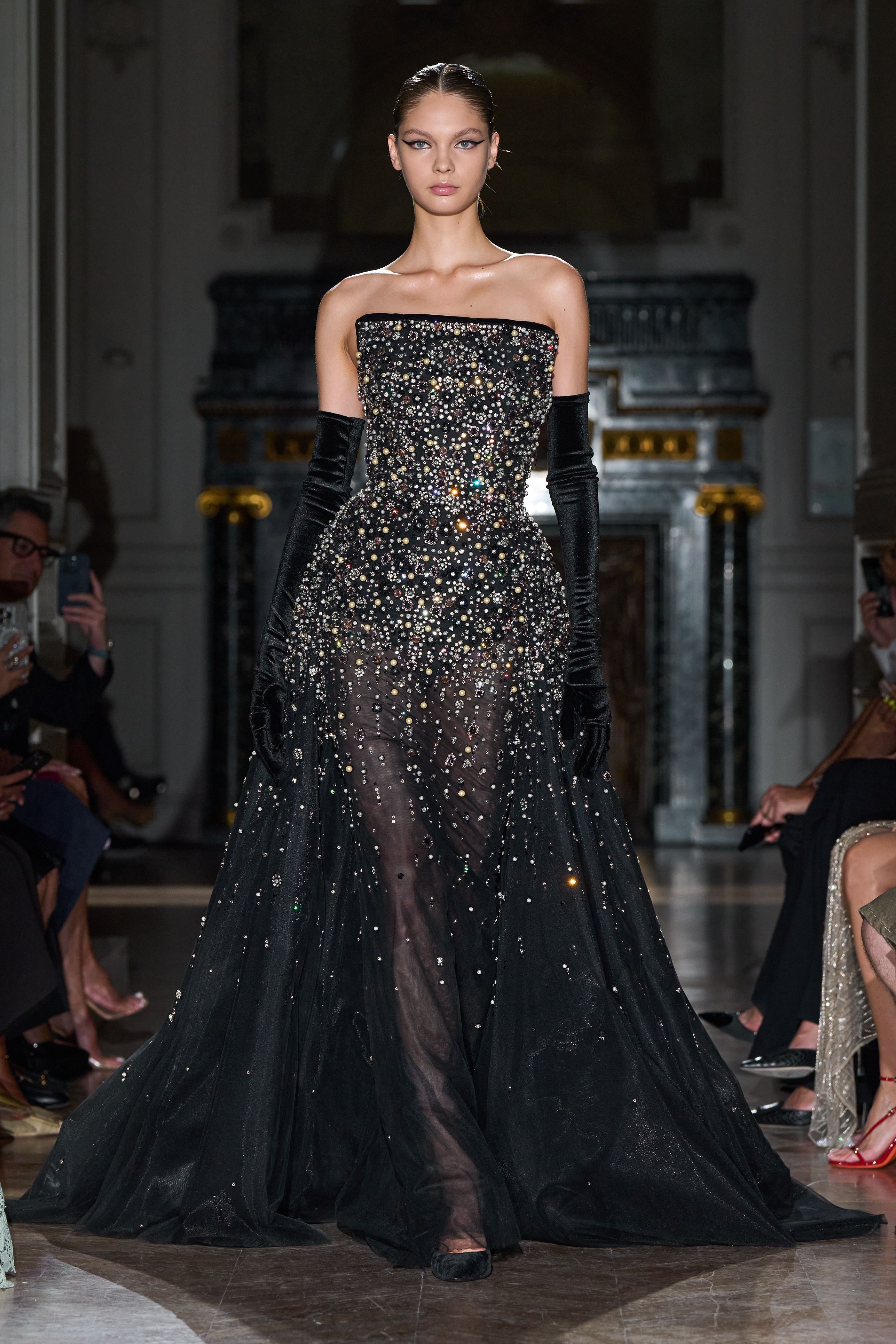 ズハイル・ムラド（ZUHAIR MURAD）2024-25秋冬オートクチュール