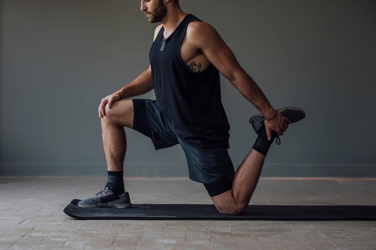 Seated quad online stretch