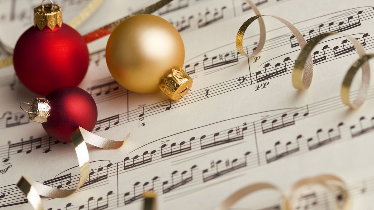 Top 20 Christmas songs! (Plus 10 for kids)