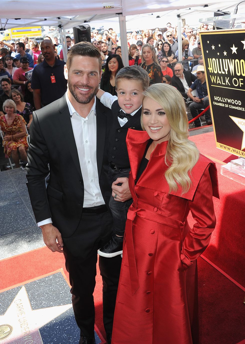 carrie underwood honored with star on the hollywood walk of fame