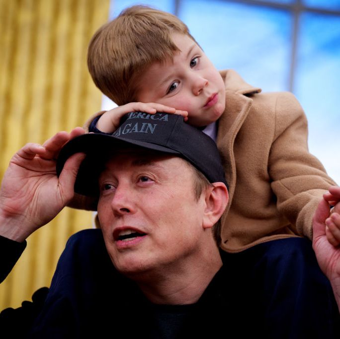 musk-sits-on-the-shoulders-of-