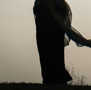 iran, alle donne senza hijab sarà negata l'assistenza sanitaria