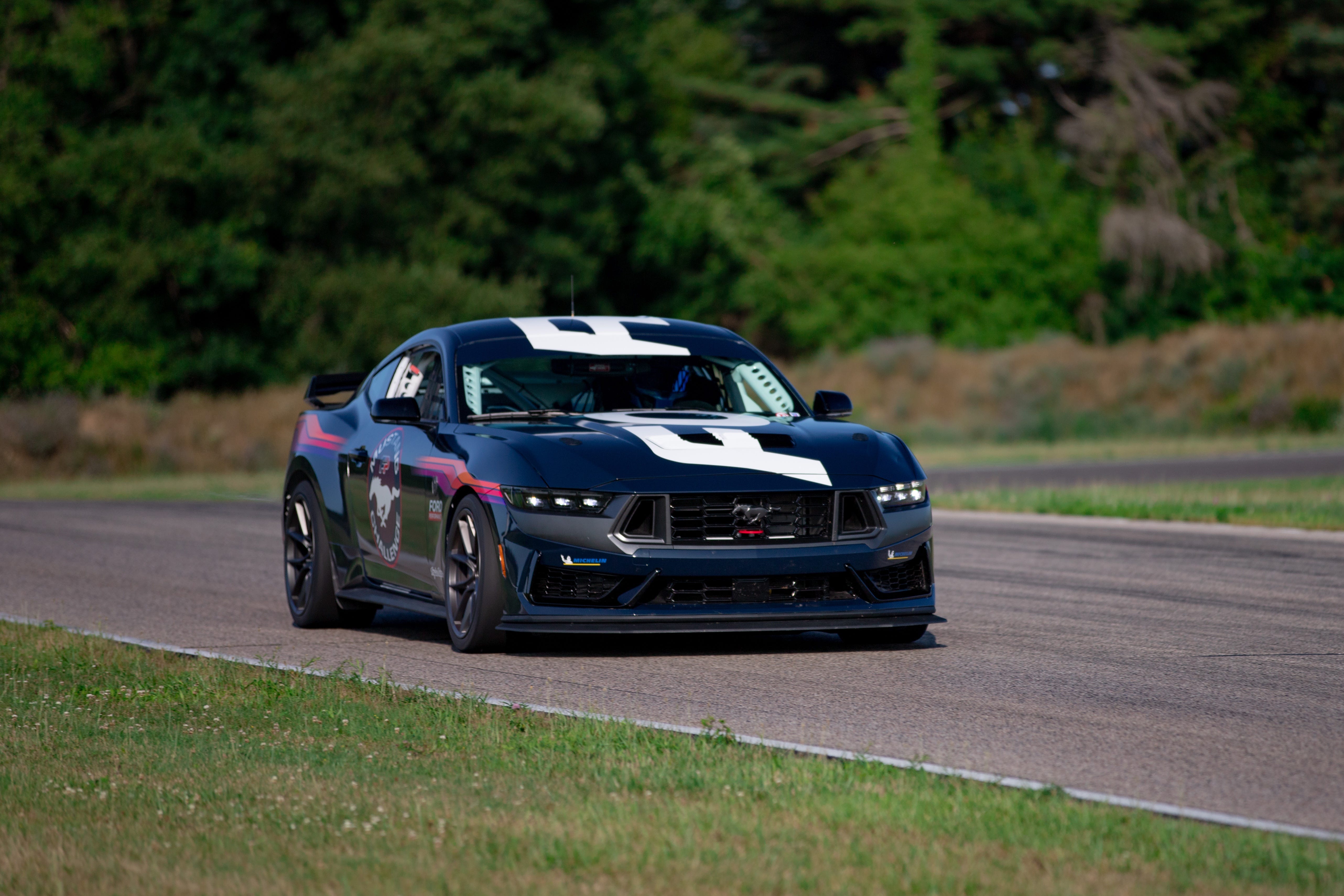 Ford Mustang Dark Horse R Arrives With 146 595 Price Tag Primenewsprint