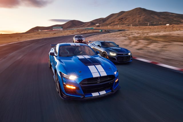 Mustang Shelby GT500 vs. Camaro ZL1 1LE vs. Challenger Hellcat Redeye