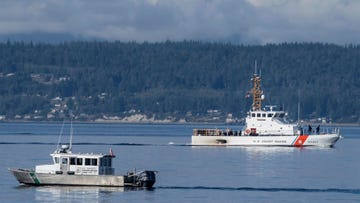 mutiny bay, seaplane crash, san juan island, seattle, float plane, coast guard, 10 dead