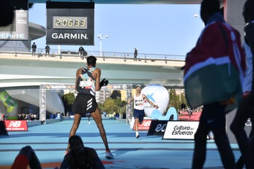 hamid ben daoud entra batiendo el record de españa de maraton