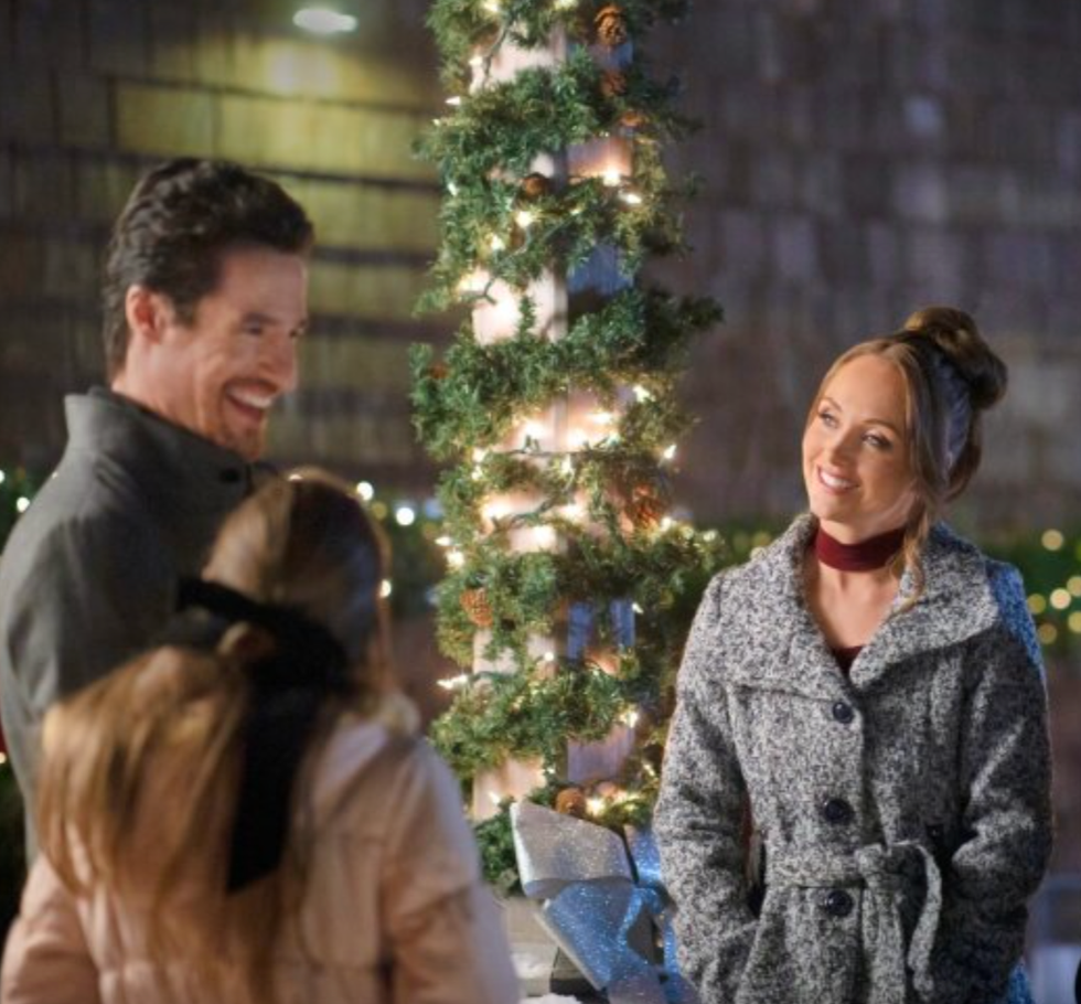 Best Hallmark Holiday Movies to Watch - Hallmark Christmas Films