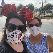disney world parkgoers wearing masks