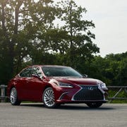 2021 lexus es