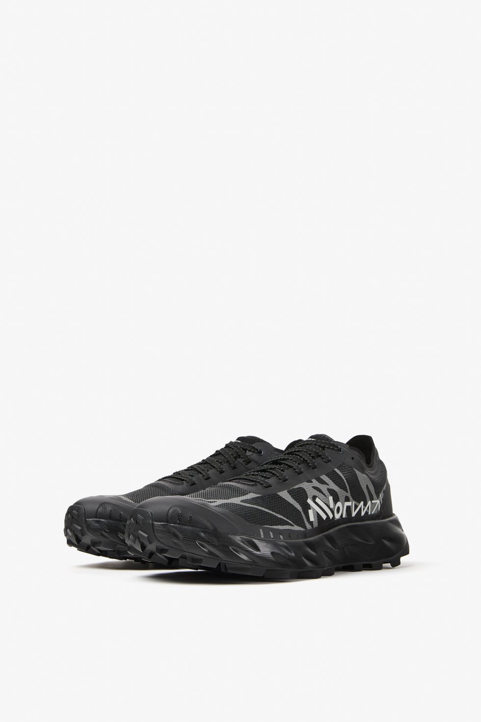 las zapatillas de trail running nnormal kjerag brut