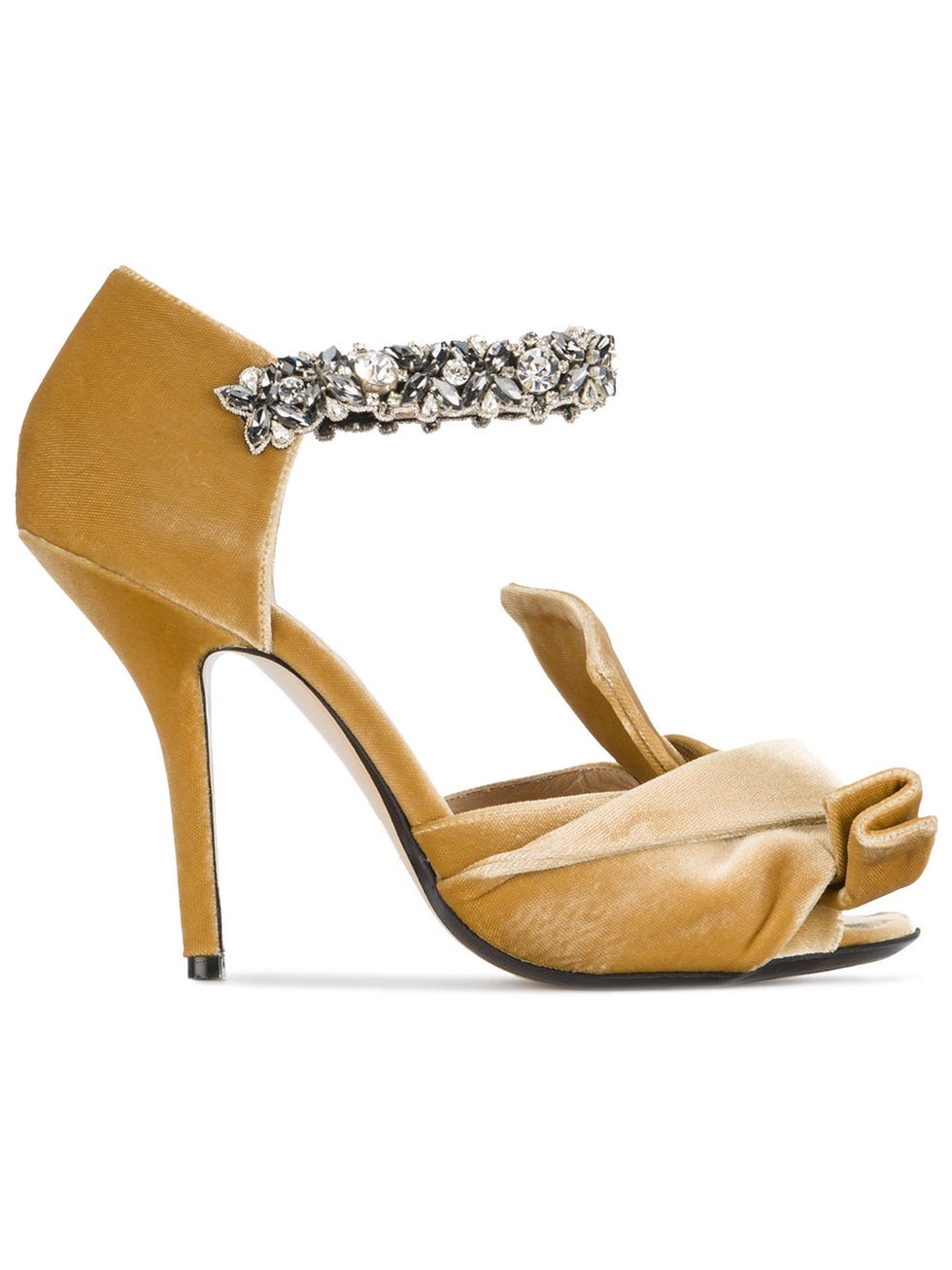 Footwear, Sandal, High heels, Shoe, Beige, Basic pump, Bridal shoe, Fawn, Strap, 
