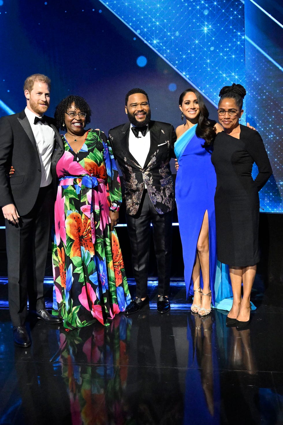 prince harry meghan markle naacp image awards 2022