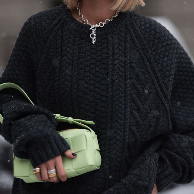 Cable-knit sweater with contrasting trim - Woman