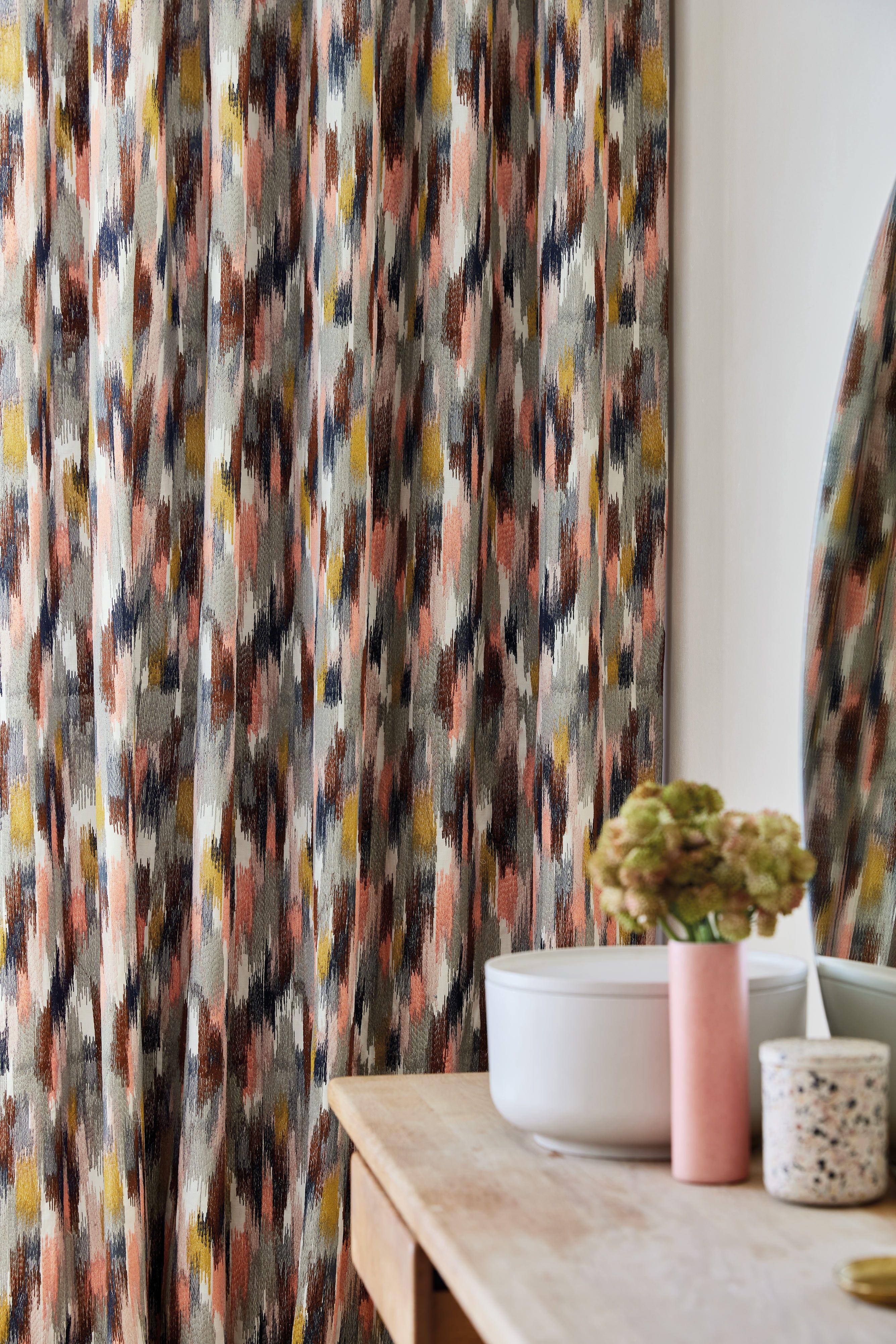 nakino linen romo