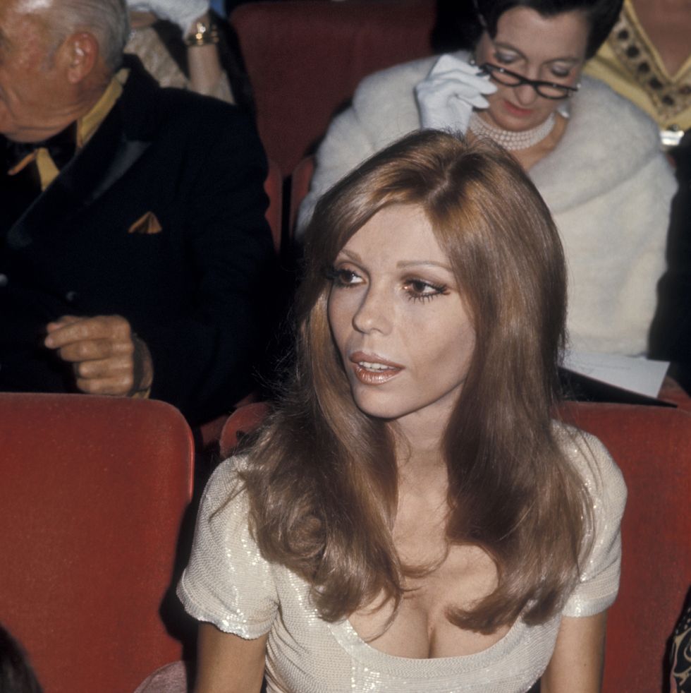 nancy sinatra during 43rd annual academy awards at dorothy chandler pavilion in los angeles, california, united states. (photo by ron galella/ron galella collection via getty images)