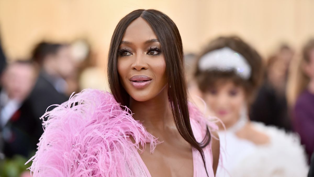 Behind Naomi Campbell's Glam Makeup Moment on the Victoria's