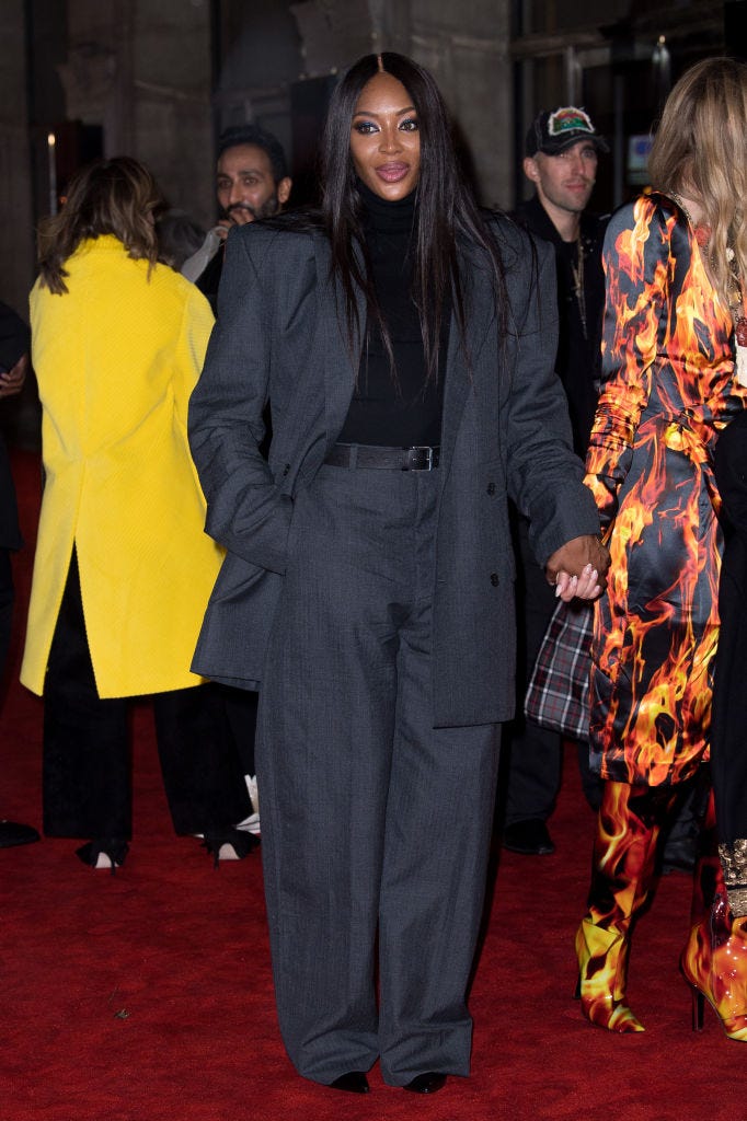 balenciaga, outside arrivals, paris fashion week, womenswear spring summer 2022