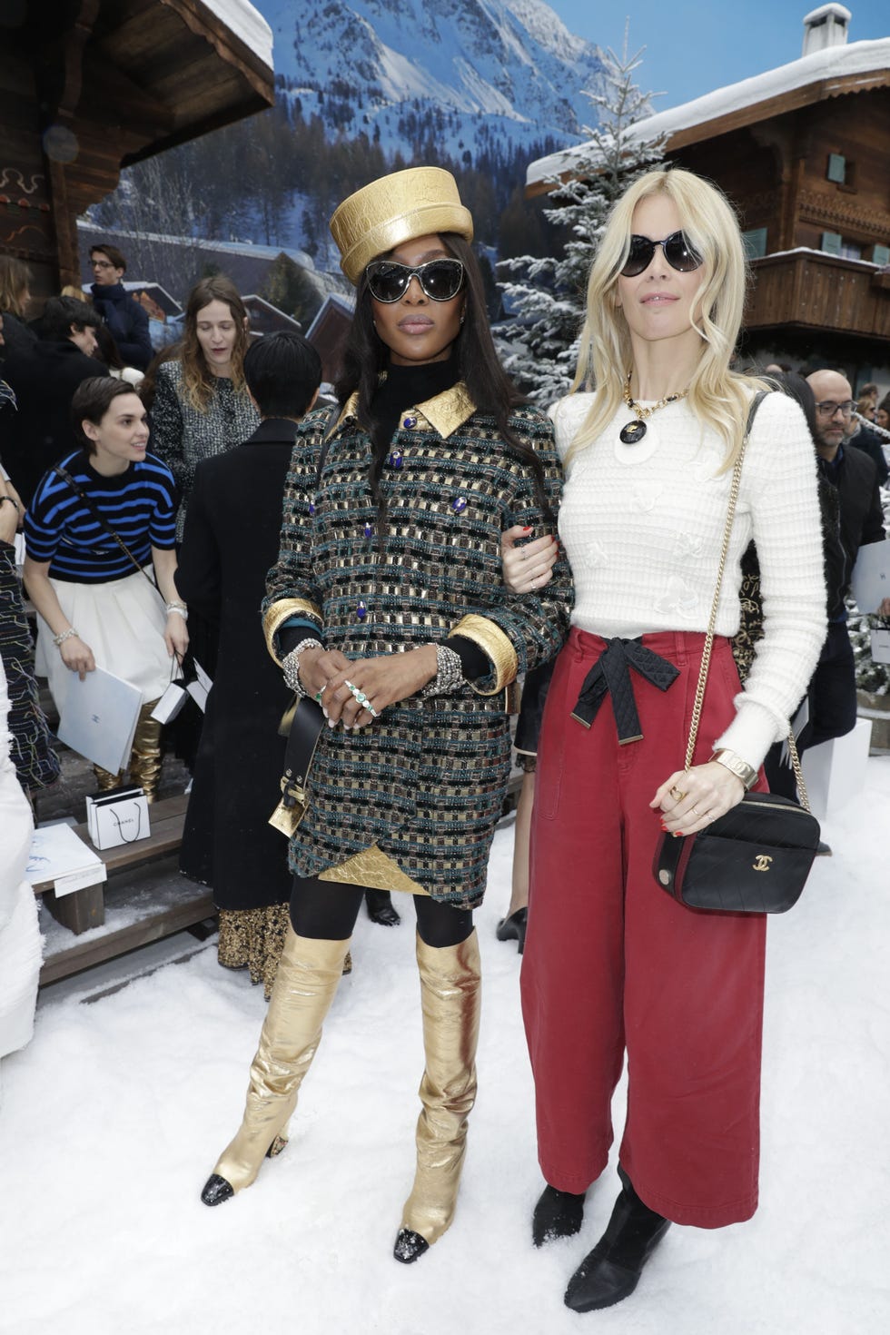Fashion, Eyewear, Clothing, Street fashion, Fashion show, Fashion design, Haute couture, Winter, Runway, Sunglasses, 