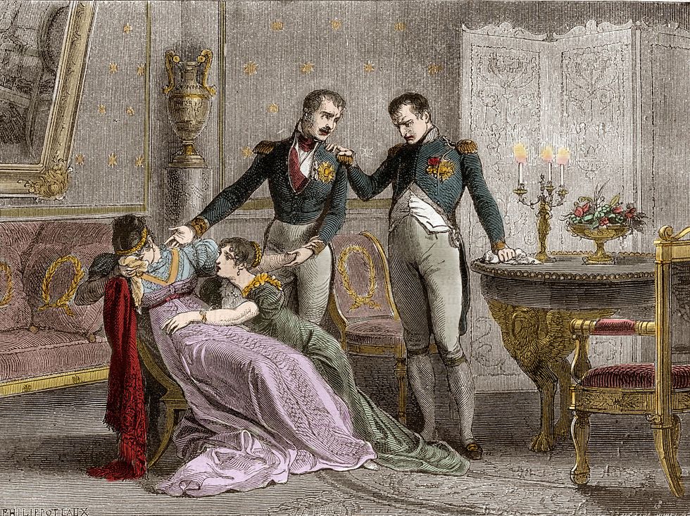 an engraving depicting napoleon talking to his crying wife and assistants