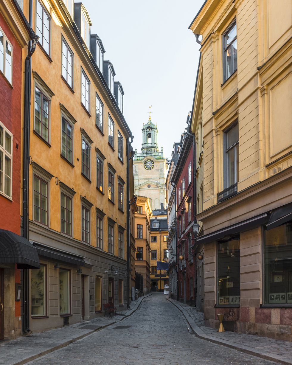 narrow alley in gamla stan, stockholm, sweden