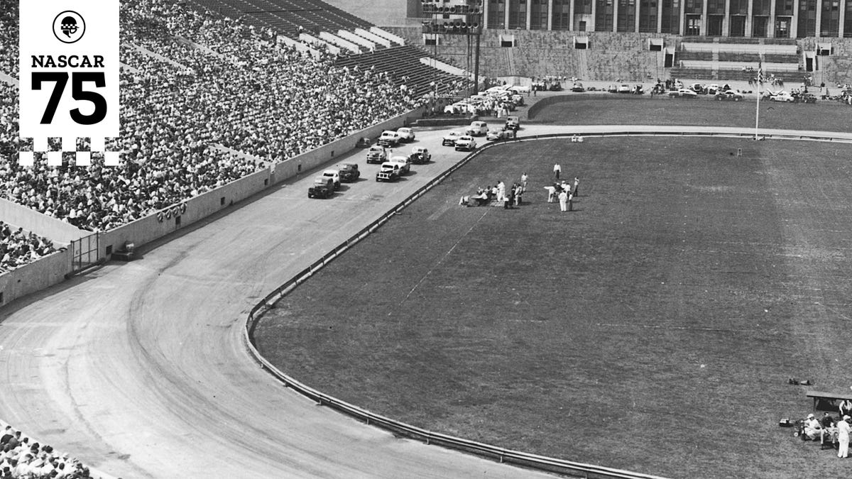 Soldier Field, Chicago, History, Map, & Facts