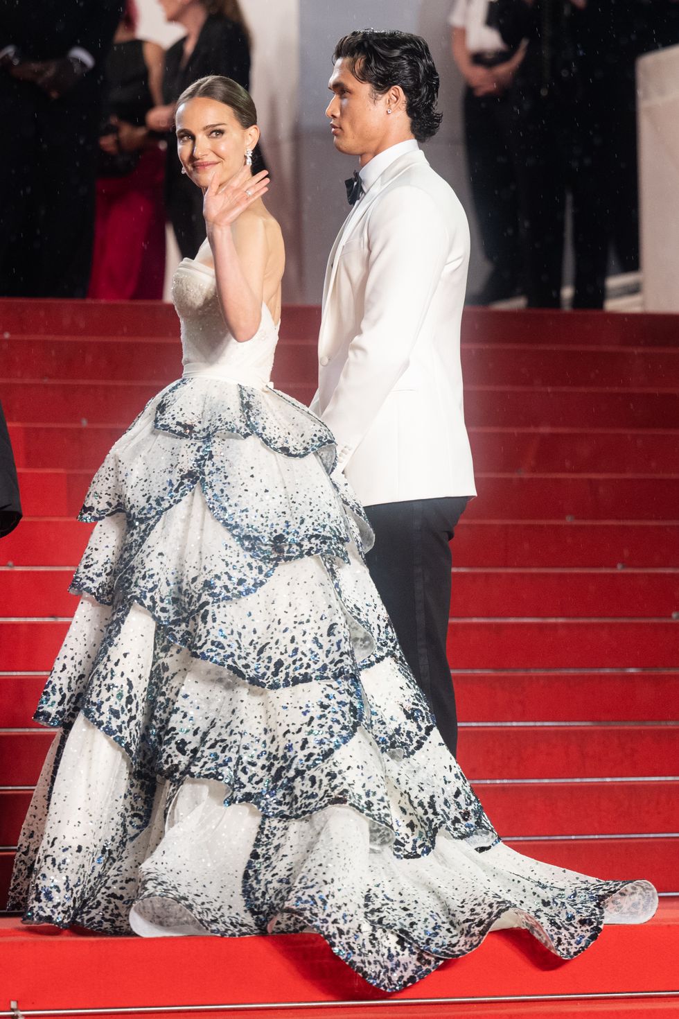 Natalie Portman's vintage Dior dress is giving Black Swan grace