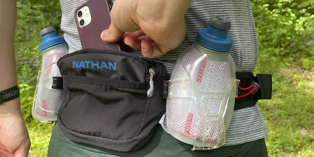The 6 Best Hydration Belts of 2024 - Running Water Bottle Belts