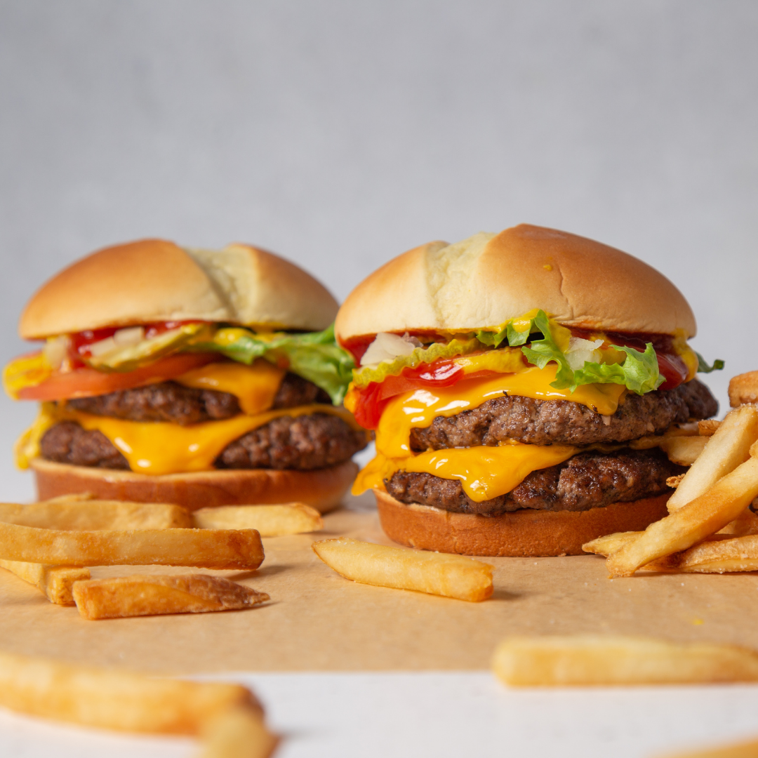 https://hips.hearstapps.com/hmg-prod/images/national-hamburger-day-bogo-classic-1652797077.png?crop=1xw:0.5625xh;center,top