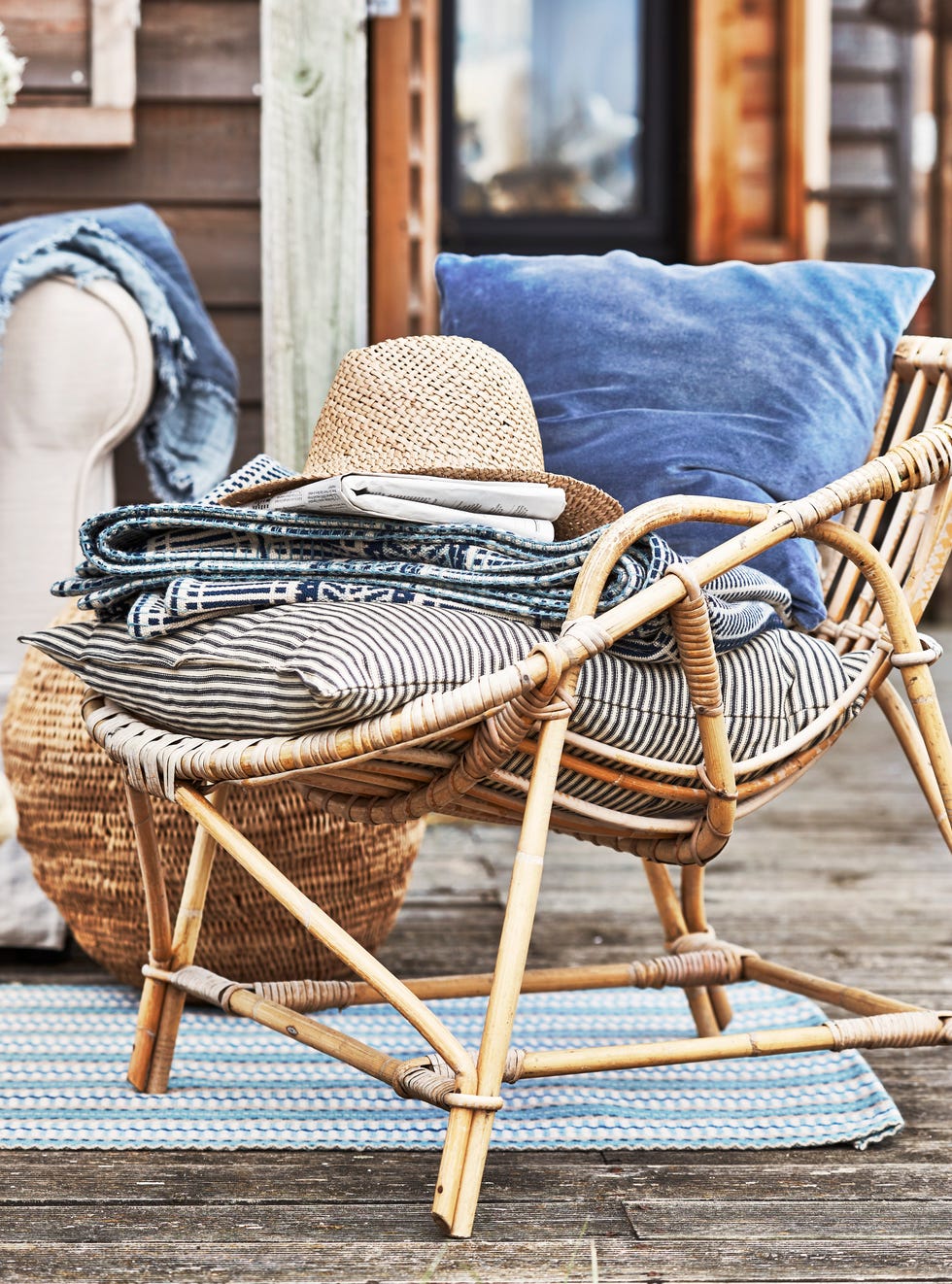 natural materials in a modern coastal scheme
