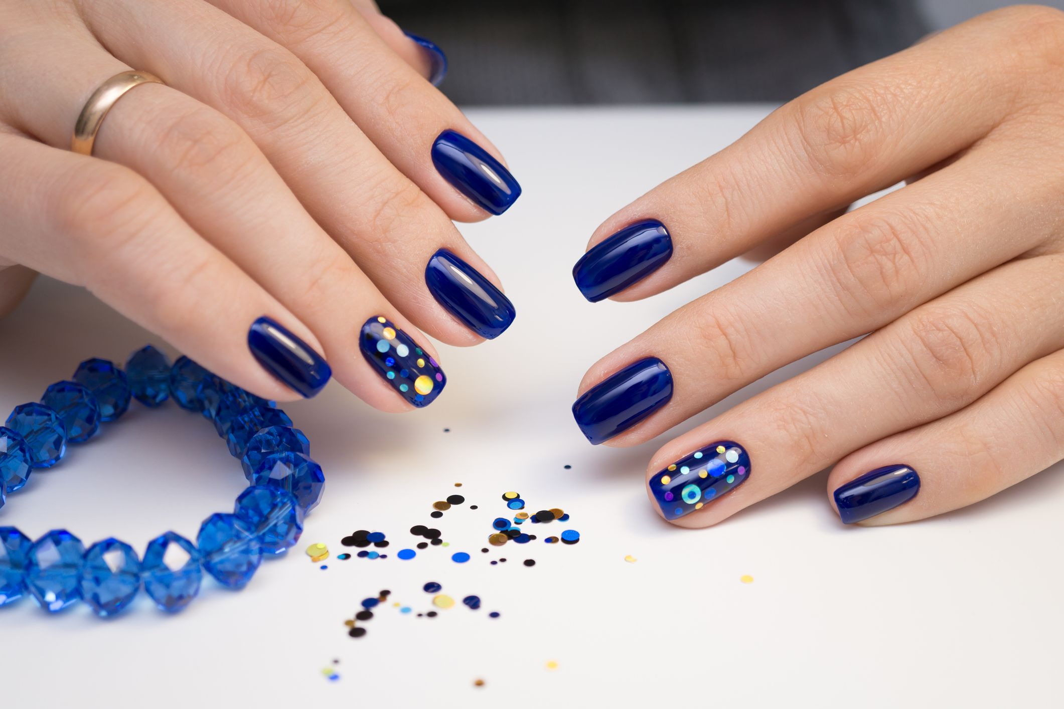 15 Eye-Catching Blue Nail Designs That You Must Try in 2024! | Unghie idee,  Tendenze unghie, Unghie semplici ed eleganti
