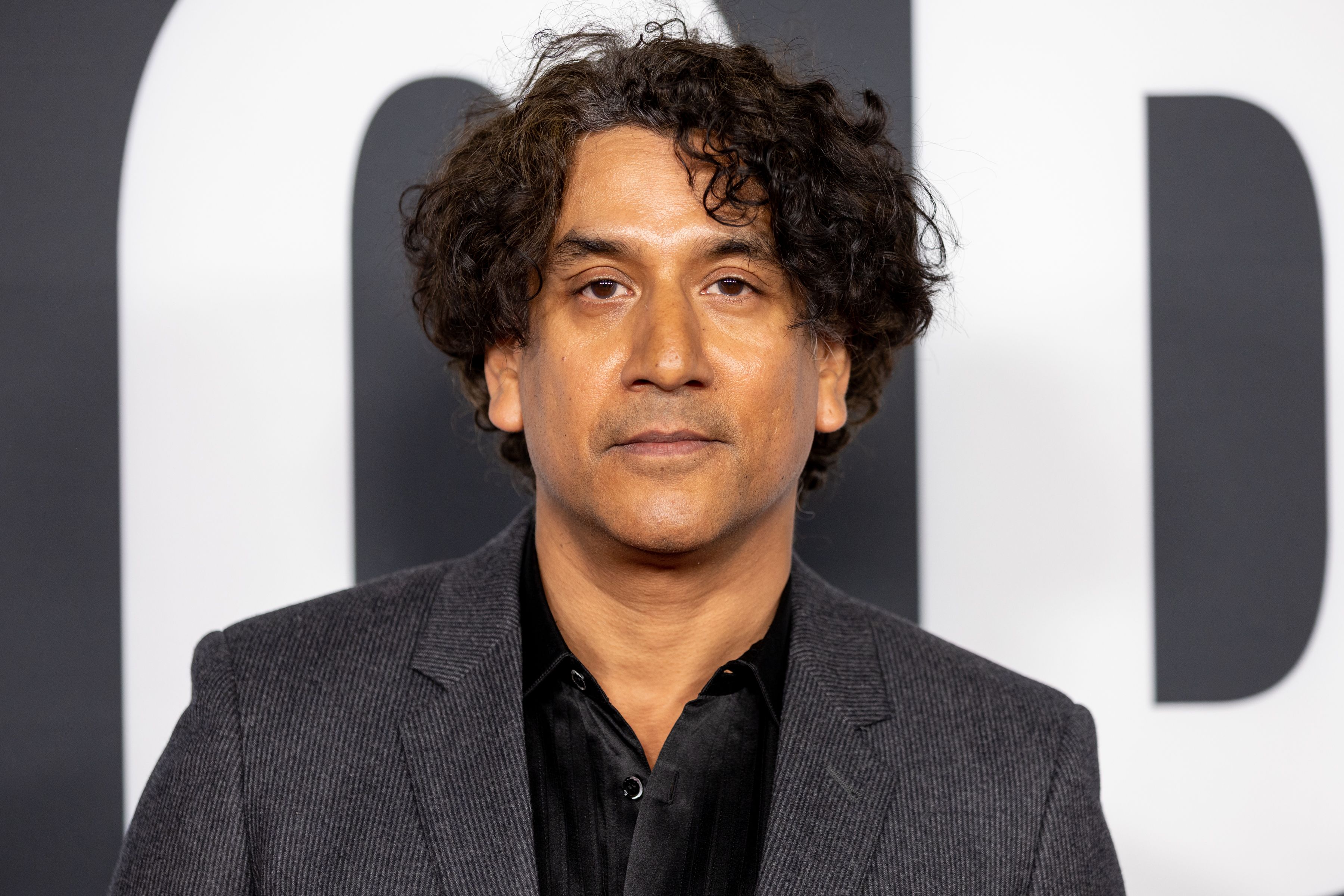 Naveen Andrews Gained 20 Pounds to Play Sunny in 'The Dropout