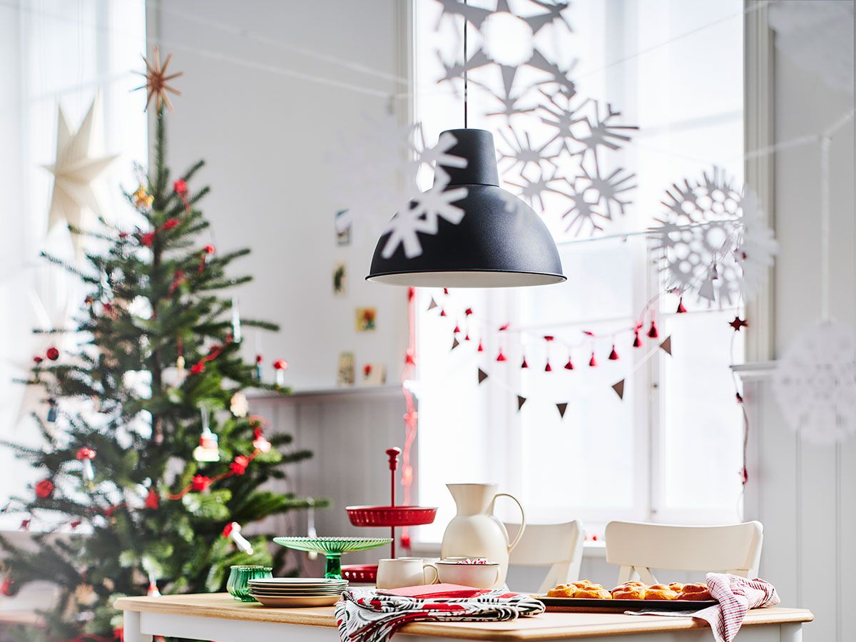 Los adornos para el árbol de Navidad de IKEA más bonitos en 2023