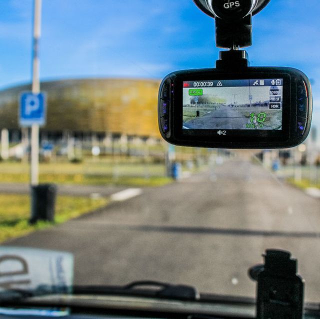 https://hips.hearstapps.com/hmg-prod/images/navroad-dash-cam-mounted-in-car-is-seen-in-gdansk-poland-on-news-photo-1595616355.jpg?crop=0.669xw:1.00xh;0.253xw,0&resize=640:*