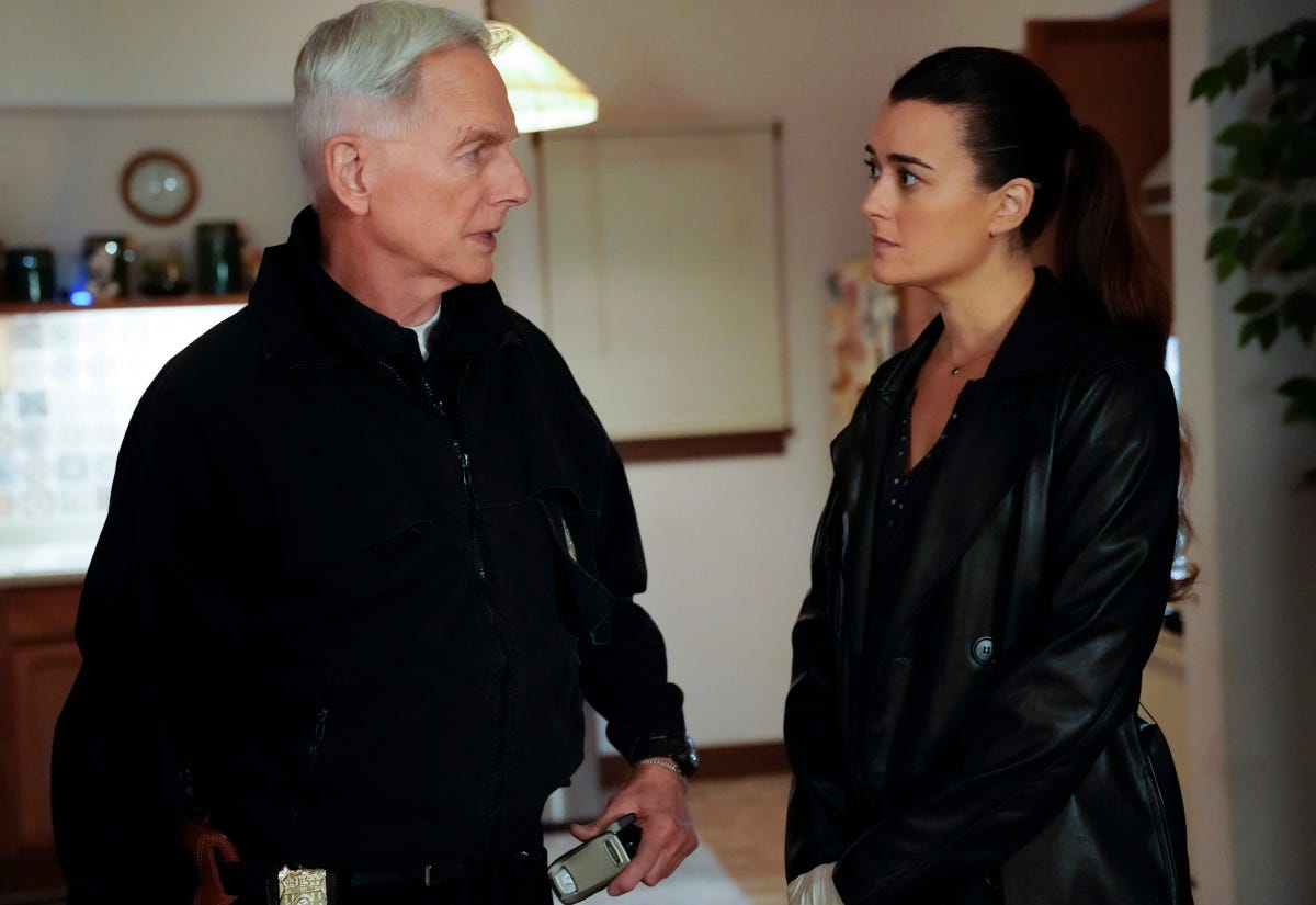 Ncis Shares Sneak Peek Of Zivas Return On Ncis Episode The North Pole 2615