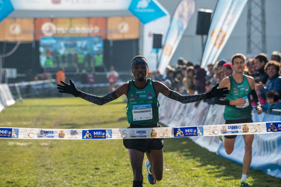 thierry ndikumwenayo gana el cross de aranda de duero en 2022