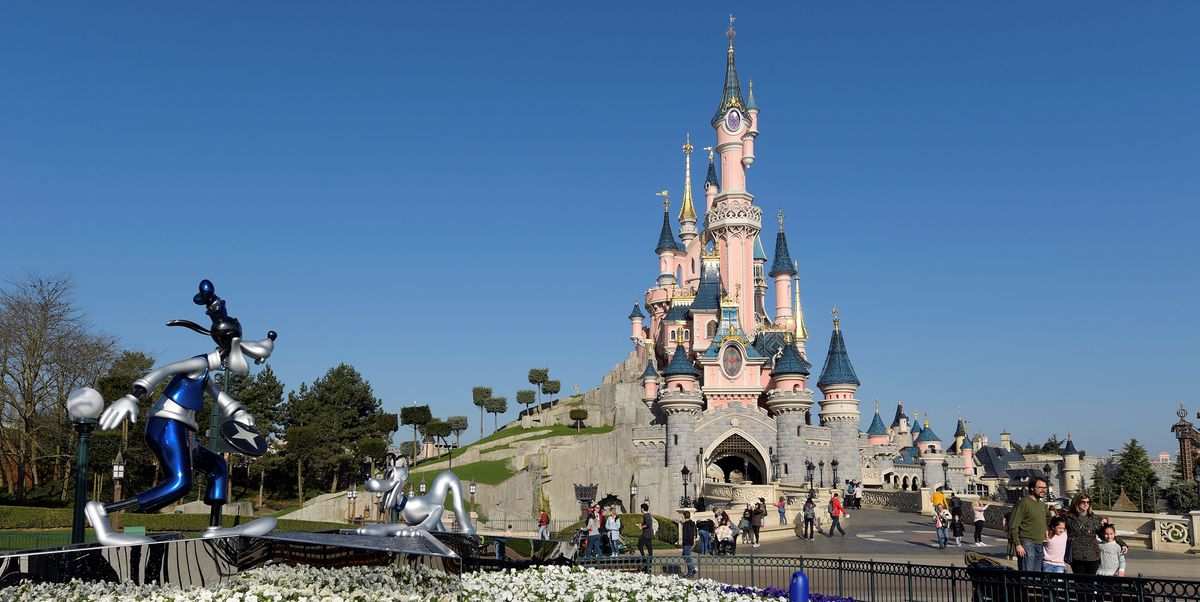 Nearest Hotel To Disneyland Paris 1 6429e7a57f890 ?crop=1.00xw 0.752xh;0,0.0385xh&resize=1200 *