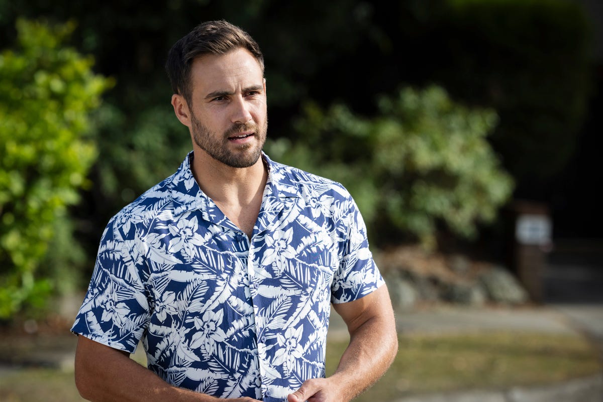 preview for Neighbours Soap Scoop! Aaron faces a backlash