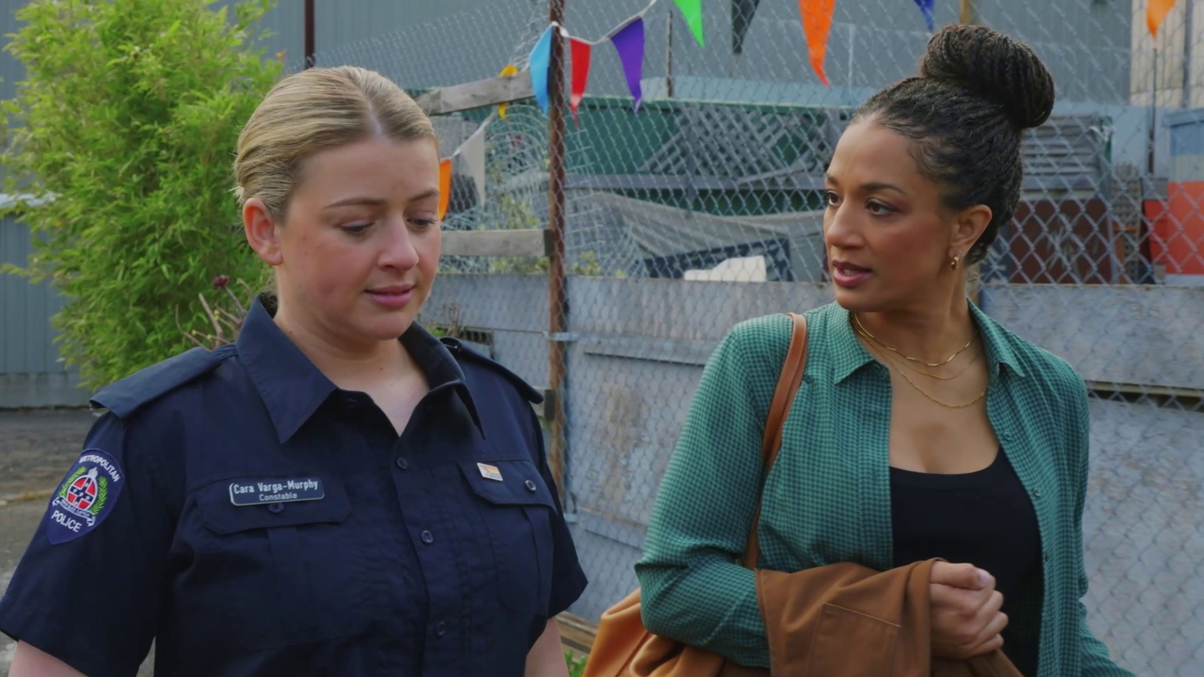 cara and remi varga murphy in neighbours