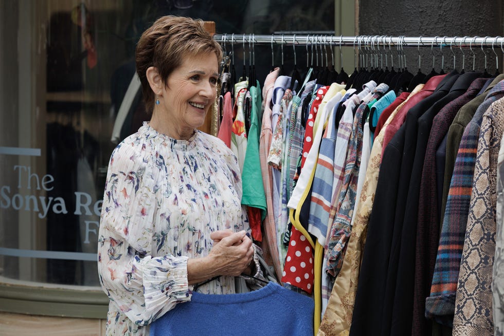 Susan Kennedy in Neighbours susan kennedy in neighbours