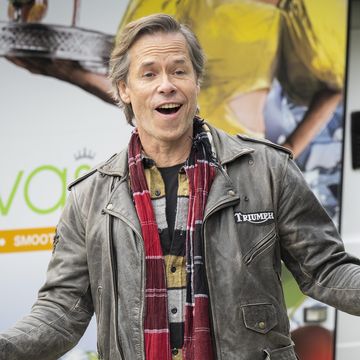 guy pearce as mike young in neighbours