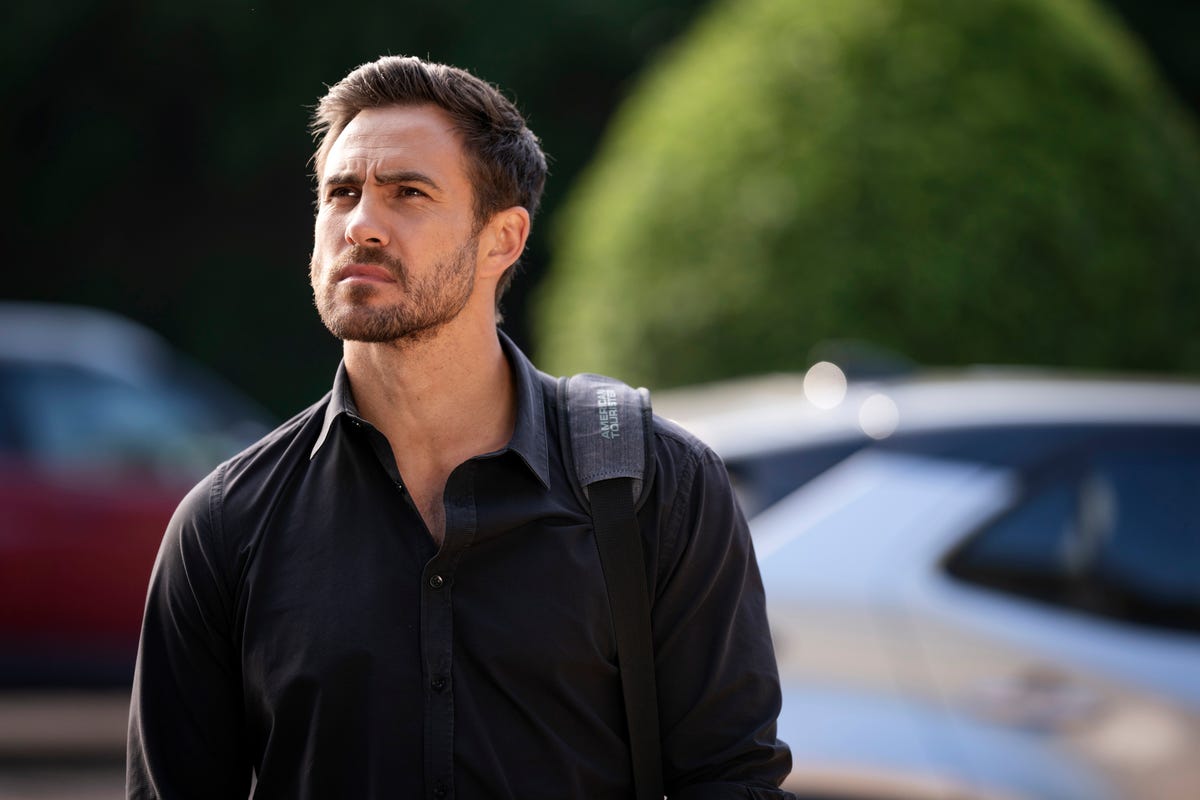 preview for Neighbours Soap Scoop! Andrew receives a warning