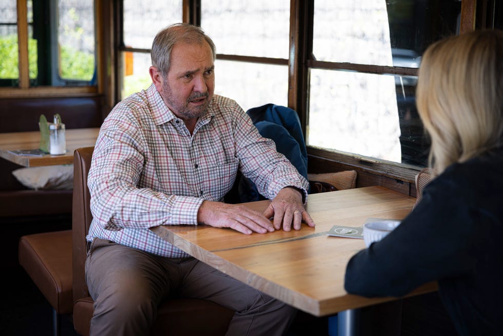 karl kennedy and tess bell in neighbours