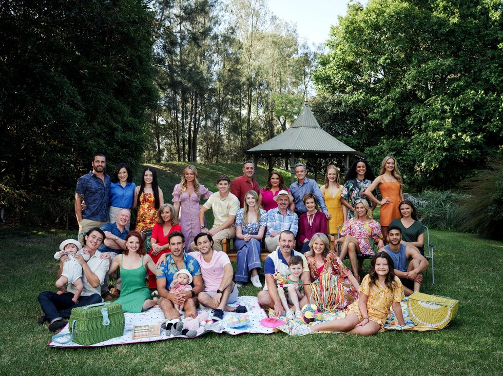 neighbours cast of 2022 photo