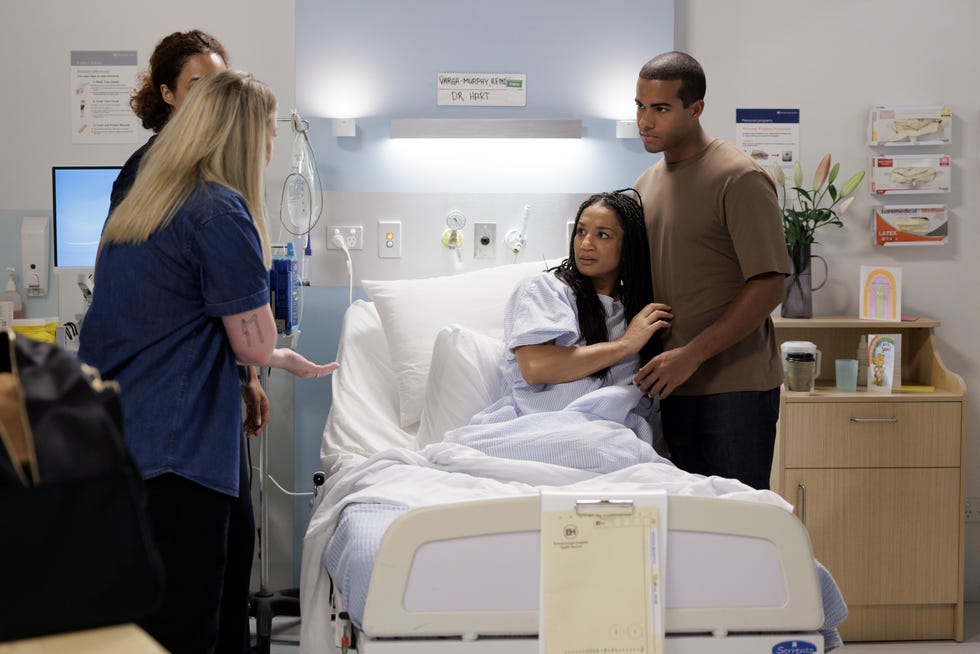 Cara Varga-Murphy, Remi Varga-Murphy and Taye Obasi in Neighbours cara varga murphy, remi varga murphy and taye obasi in neighbours