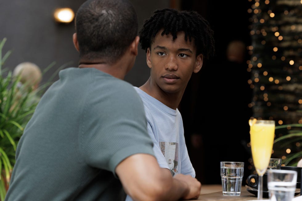 taye obasi and dex varga murphy in neighbours