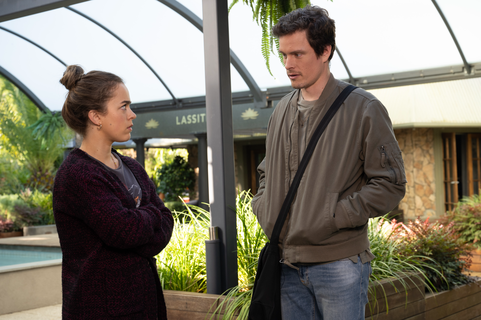 embargo 16092024 holly hoyland and felix rodwell in neighbours