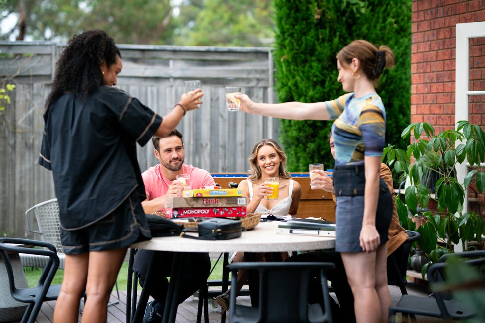 Neighbours Spoilers Nicolette Caught Out Over Aaron Secret 4923