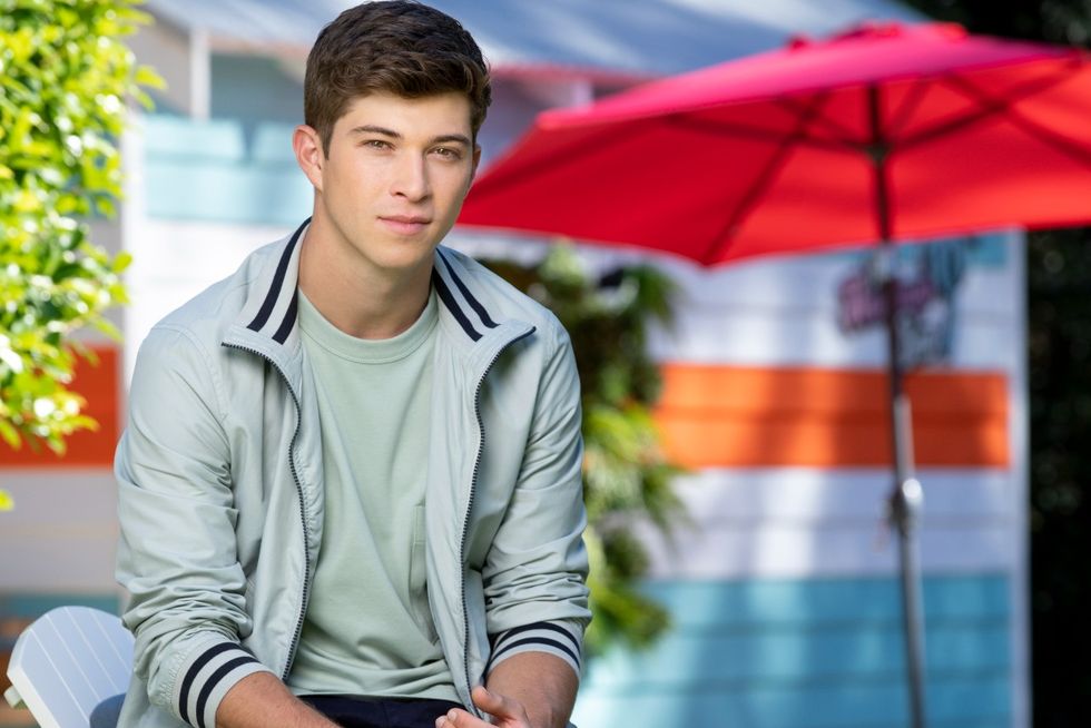 benny turland as hendrix greyson in neighbours