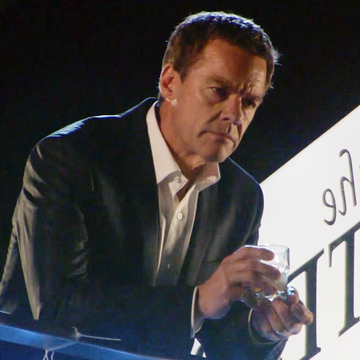 paul robinson in neighbours in 2010